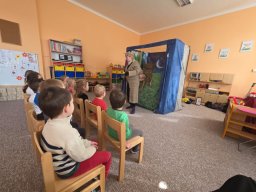 divadlo JoJo - Rozkvetlá louka