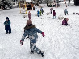 sněhové radovánky 2025